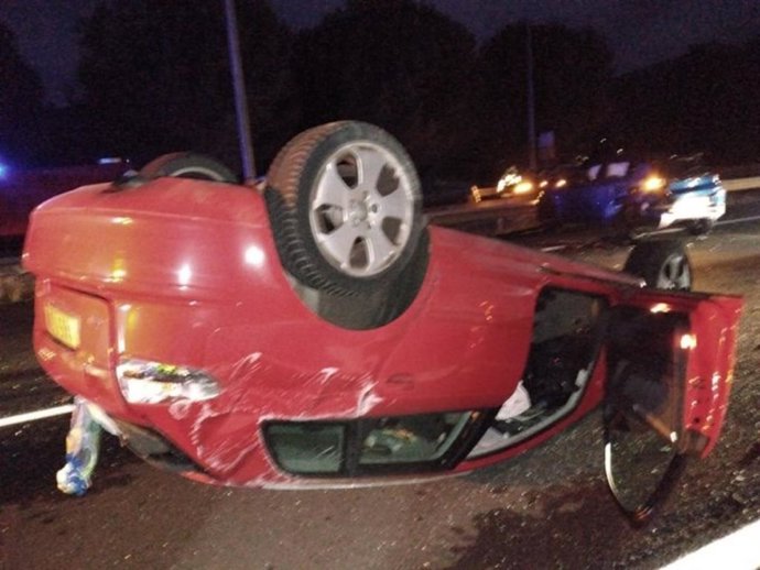 Uno de los vehículos implicados en la colisión