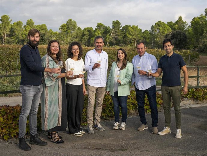 Corpinnat incorpora Mas Bertran y AT Roca y llega a las 19 bodegas