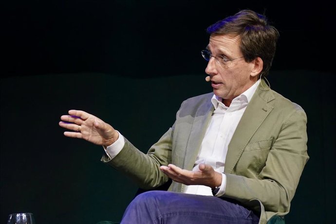 El alcalde de Madrid, José Luis Martínez Almeida, durante Greencities Urban Intelligence & Smart Mobility en Espacio Urban Arena