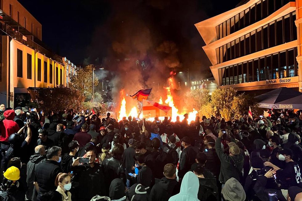 Protestas de la oposición en Tiflis, Georgia.