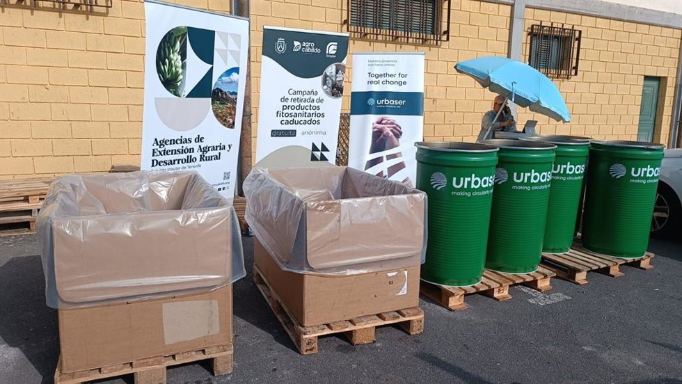 Campaña de recogida de residuos fitosanitarios en el sur de Tenerife