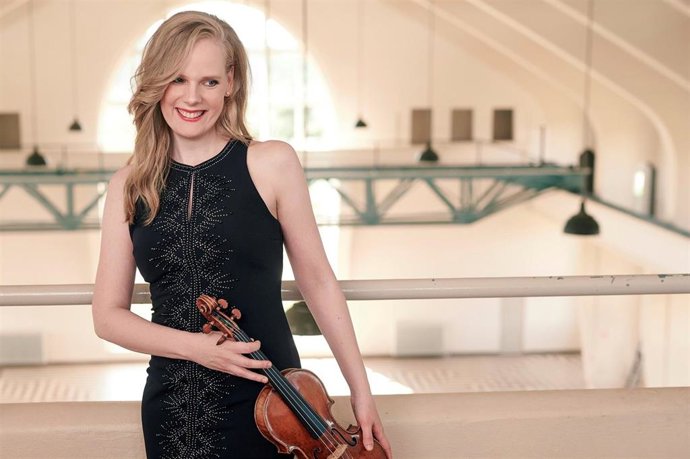 La violinista alemana Simone Lamsma.