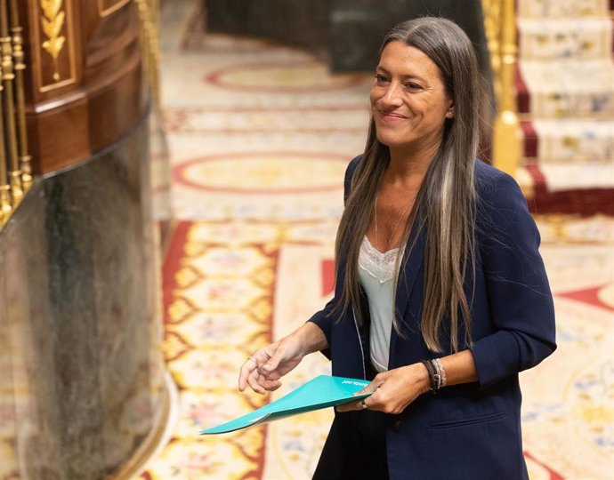 La portavoz de Junts en el Congreso, Miriam Nogueras, durante una sesión plenaria en el Congreso de los Diputados, a 23 de septiembre de 2025, en Madrid (España).