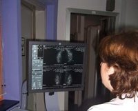 Facua asegura que las mujeres del cribado de cáncer que han sufrido retrasos pueden "exigir indemnizaciones"