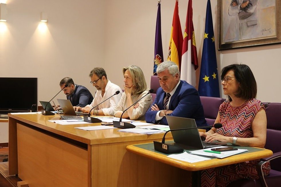 Pleno en el Ayuntamiento de Guadalajara.