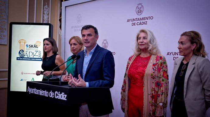 El alcalde de Cádiz, Bruno García, en la presentación del Congreso de Skal International