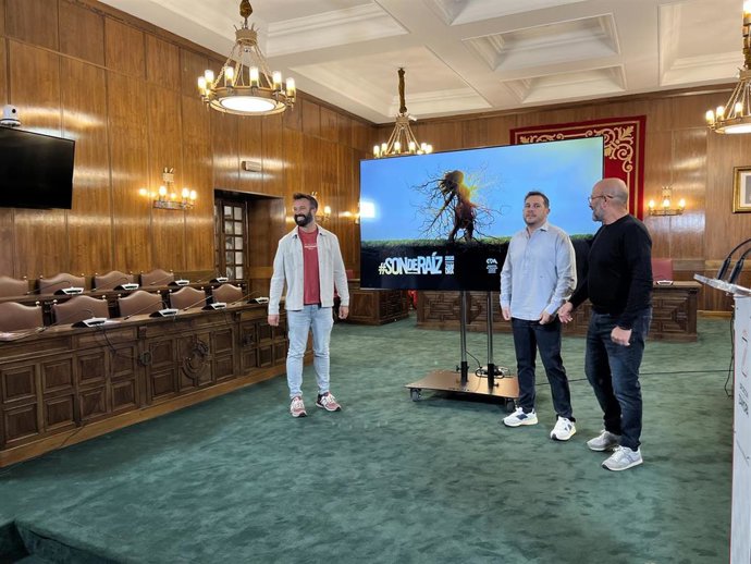 David Gago;  Víctor López de la Parte, y  Pablo Madrid durante la presentación del festival.