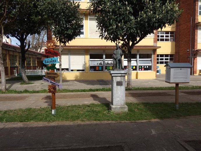 Archivo - Colegio público Juan de la Cosa de Santoña