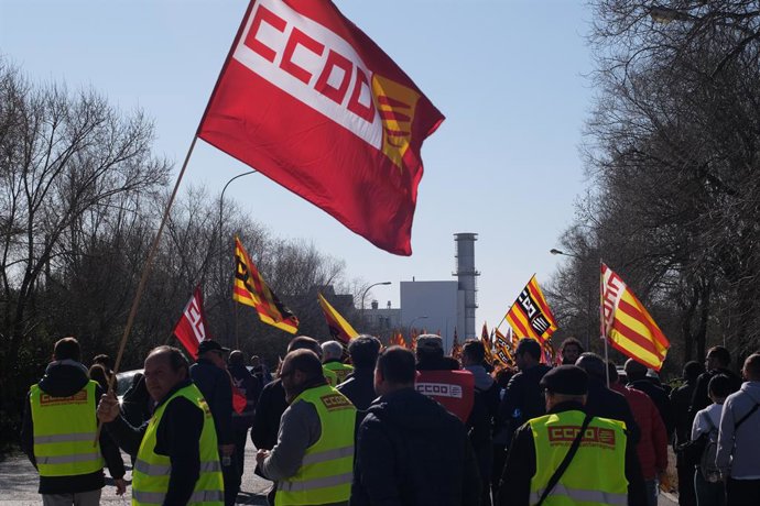 Archivo - Una manifestació de CCOO