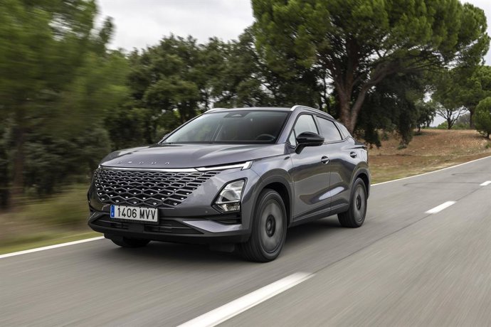 Probamos el Omoda 5: el C-SUV gasolina líder en España con 147 CV de potencia y desde 27.900 euros.