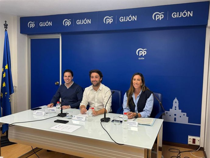 Reunión de la Junta Directiva del PP de Gijón.