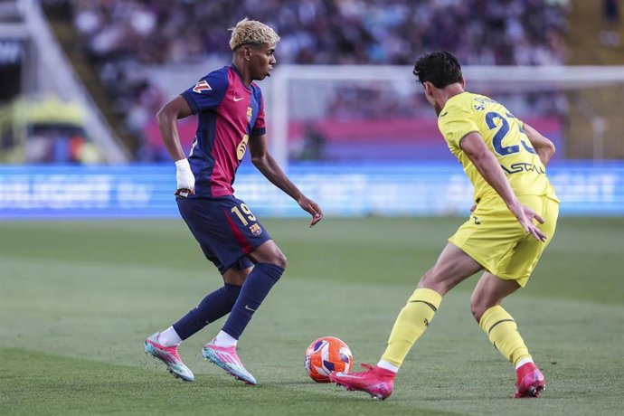 Archivo - Lamine Yamal en un FC Barcelona-Villarreal CF