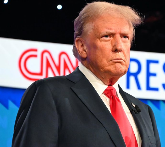 Archivo - June 27, 2024, Atlanta, Georgia, United States: President of the United States Joe Biden (not shown) and Former President of the United States Donald J. Trump (shown) participate in the first Presidential Debate at CNN Studios in Atlanta, Georgi