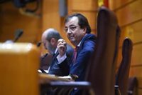 El PSOE promete honrar la memoria de Fernández Vara en el Senado: "Fue un ejemplo de la política con mayúsculas"