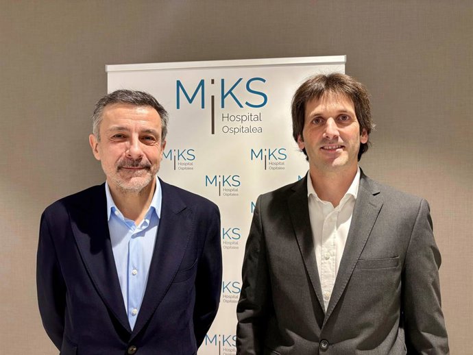 Miguel de Foronda, director general de Philips Ibérica, y Pello Sánchez, CEO de Hospital MIKS