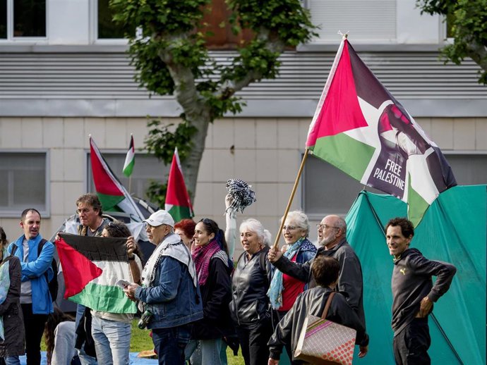 Archivo - Miembros de Acampada por Palestina en La Rioja