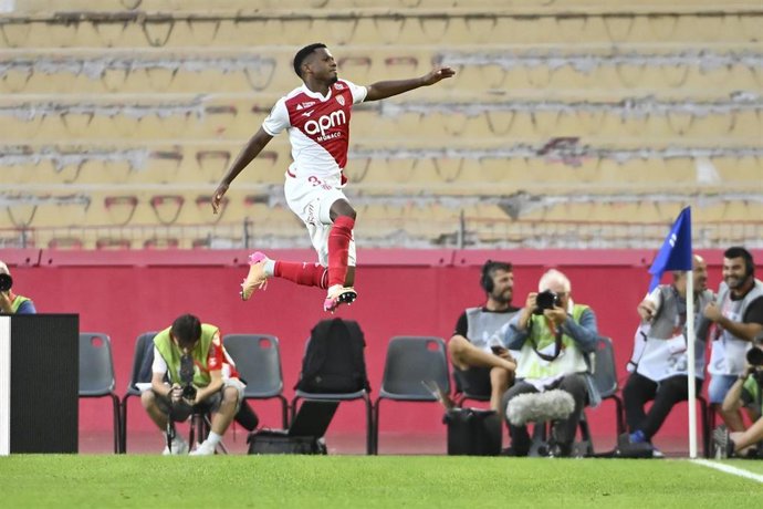 El jugador español Ansu Fati (Mónaco) celebrando un gol.