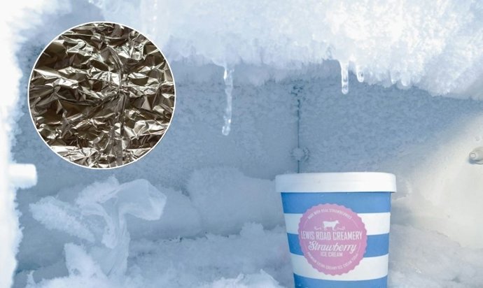Remova o gelo do freezer em minutos com papel-alumínio: sem esforço e com economia de energia