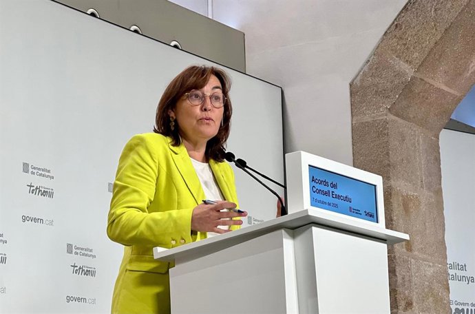 La consellera de Territorio, Vivienda y Transición Ecológica y portavoz de la Generalitat, Sílvia Paneque, en una rueda de prensa tras el Consell Executiu