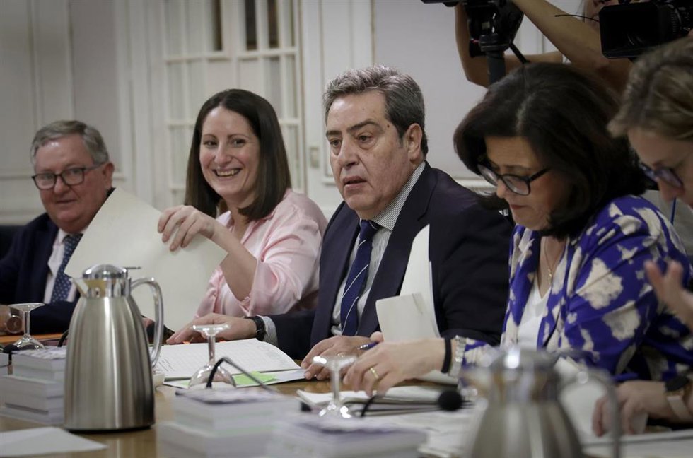El síndic de Vox en Les Corts, José M Llanos, en la junta de síndics este martes