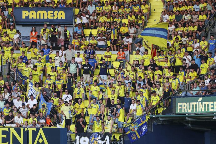 Fans of Villarreal during the Spanish league, LaLiga EA Sports, football match played between Villarreal CF and CA Osasuna at La Ceramica stadium on September 20, 2025, in Villarreal, Spain.