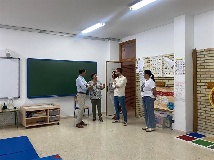 Visita al CEIP Virgen de Cuadros, en Bedmar (Jaén)