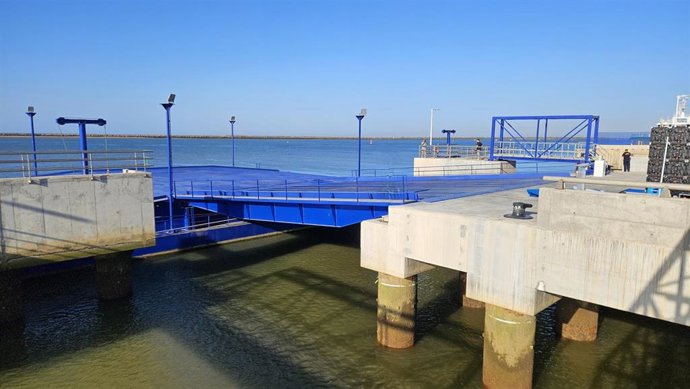 Doble rampa ro-ro del Muelle Sur del Puerto de Huelva.
