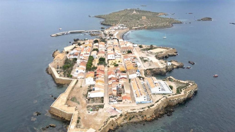 Archivo - Vista aérea de Tabarca, en una imagen de archivo