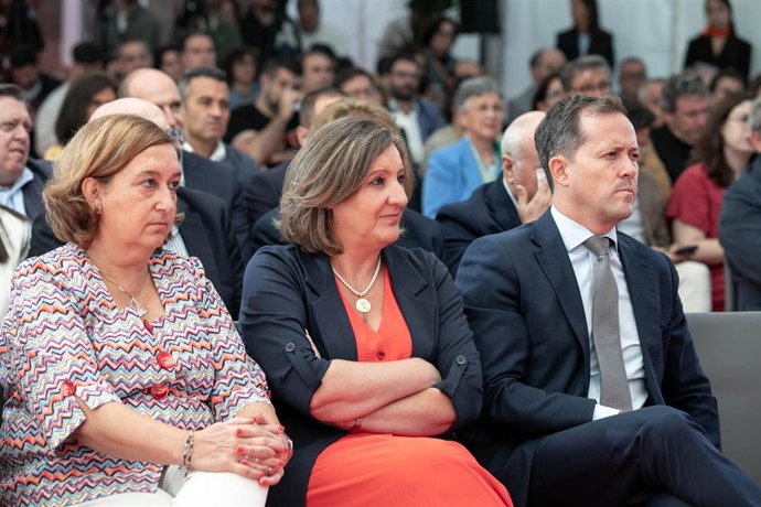 El alcalde de Toledo, Carlos Velázquez, en Farcama