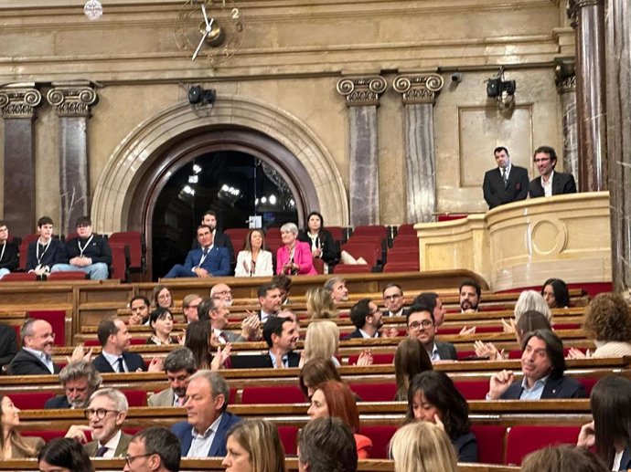 Juan Milián durant la seva designació com a senador 