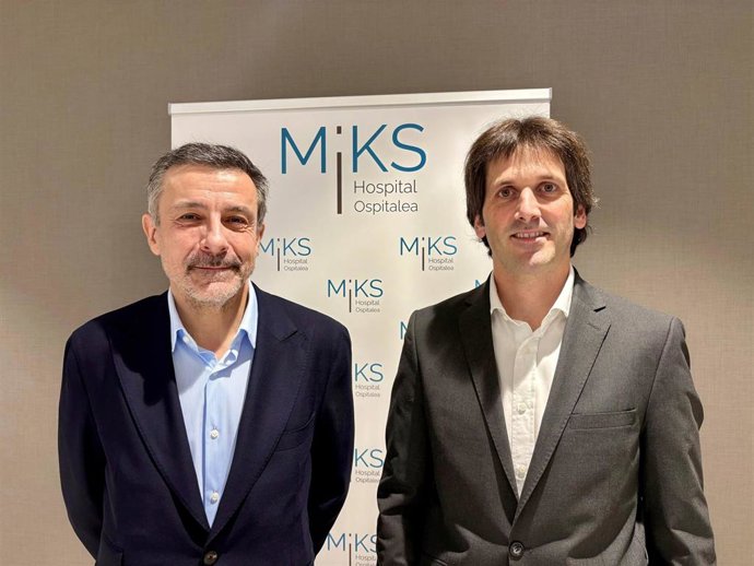 Philips y Hospital MiKS impulsarán la innovación en el tratamiento integral de patologías musculoesquelética. El acuerdo fue suscrito por Miguel de Foronda, director general de Philips Ibérica, y Pello Sánchez, CEO de Hospital MIKS.