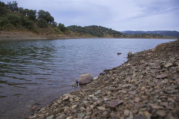 Archivo - Detalle del embalse de la Minillas, en el Ronquillo, a 22 de mayo de 2023 en Sevilla (Andalucía, España). 