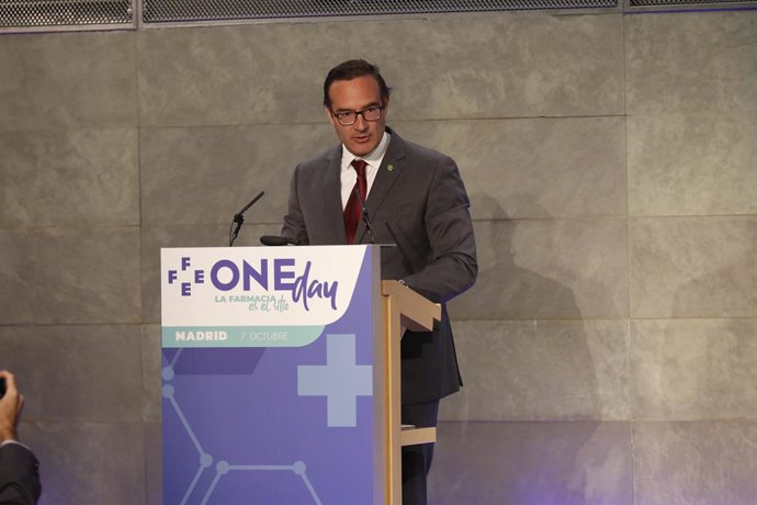 FEFE reclama la receta electrónica obligatoria y la reforma del sistema de márgenes para la viabilidad de la farmacia