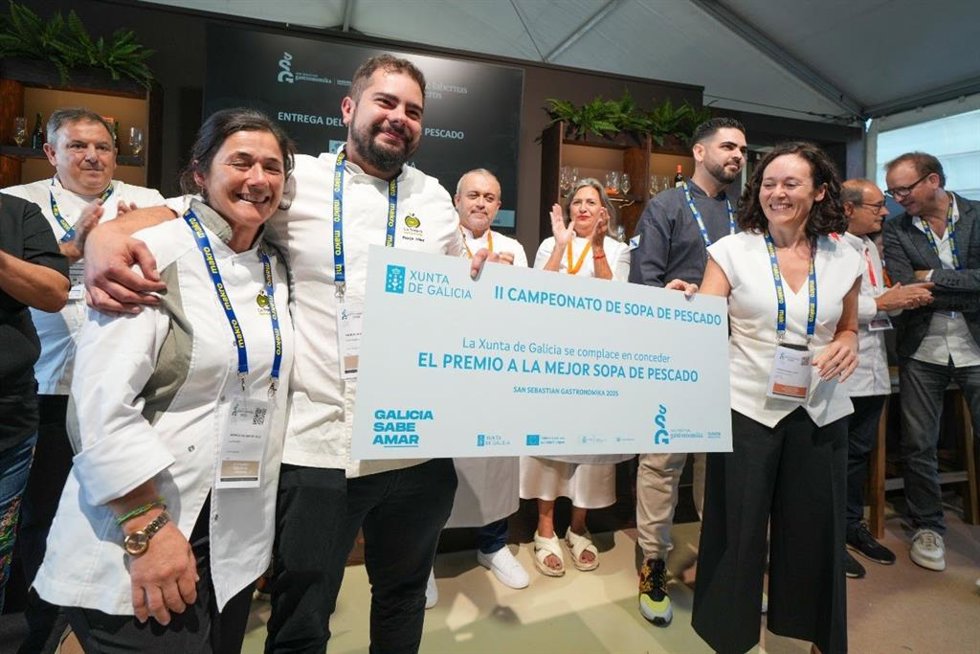 Borja Mier y Mónica Calderón, de La Pradera de Ruiseñada, Cantabria, ganadores del concurso de sopa de pescado de Gastronomika
