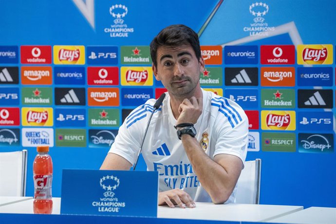October 7, 2025, Madrid, Madrid, Spain: October 7, 2025, Valdebebas, Madrid, Spain: Press conference prior to the Women's Champions League match REAL MADRID FEMENINO - ASSOCIAZIONE SPORTIVA ROMA, Real Madrid coach PAU MARC QUESADA.