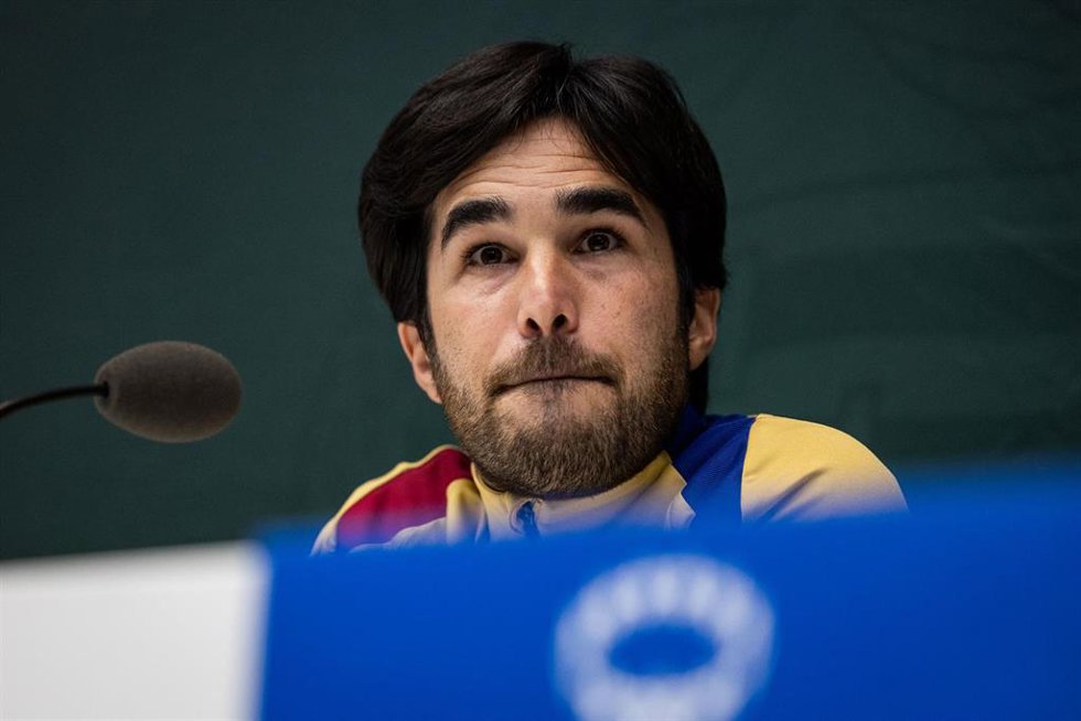 Archivo - El entrenador del Bara Femení, Pere Romeu, en rueda de prensa