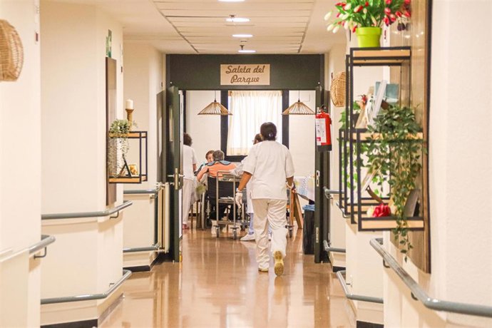 Archivo - Actualizados los precios para atender la acción concertada: discapacidad, dependencia, protección de menores.