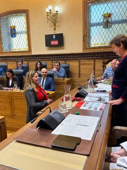 Ana Belén Murias Gómez toma posesión como nueva edil del Grupo Municipal Socialista del Ayuntamiento de Gijón.