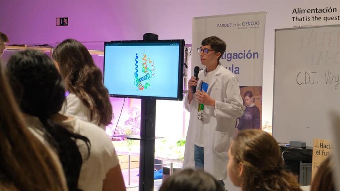 Archivo - Proyecto contra la desinformación en la adolescencia en el Parque de las Ciencias