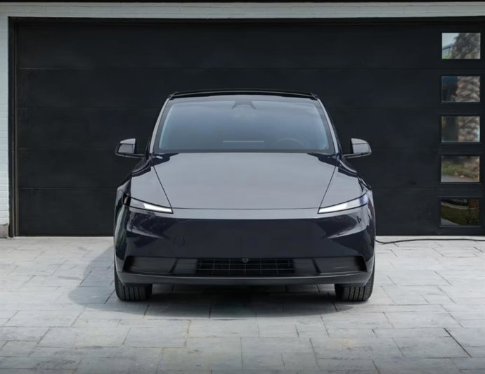 Tesla lanza dos versiones 'baratas' del Model Y y del 3 con precios de 39.990 y 36.990 dólares.