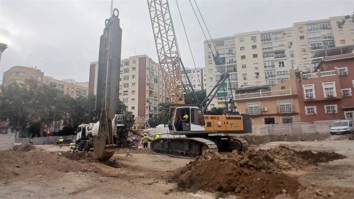 La Junta inicia la ejecución de las pantallas del segundo tramo de la prolongación del metro de Málaga