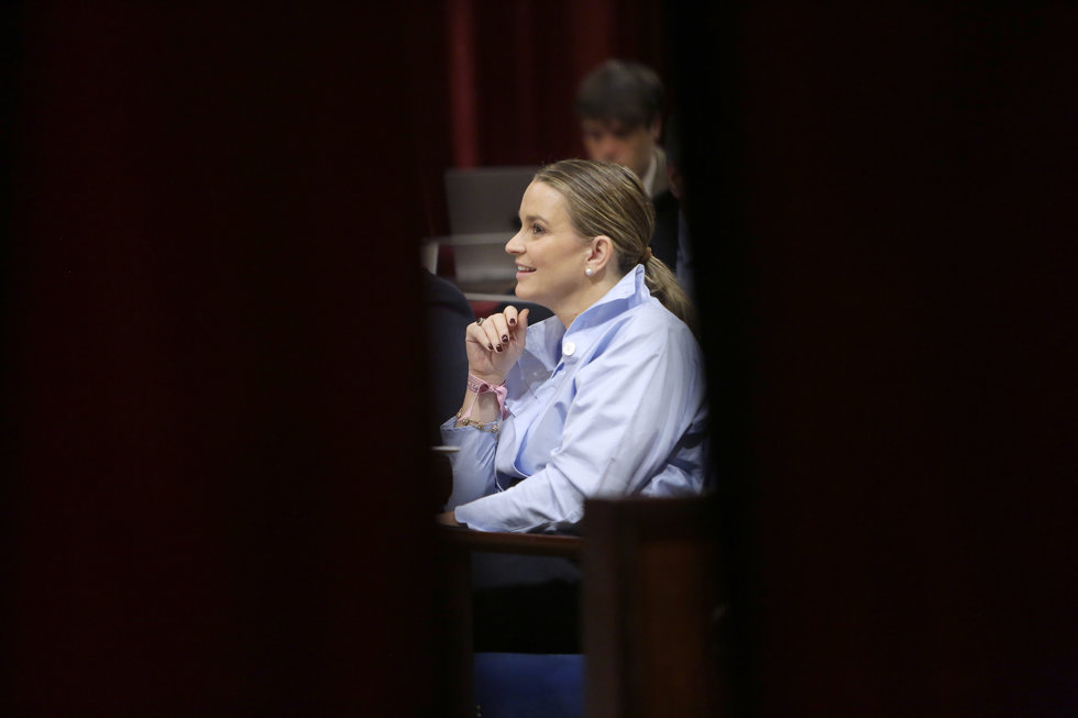La presidenta del Govern balear, Marga Prohens, durante la segunda jornada del Debate de Política General, en el Parlament balear, a 8 de octubre de 2025, en Palma de Mallorca, Mallorca, Baleares (España).