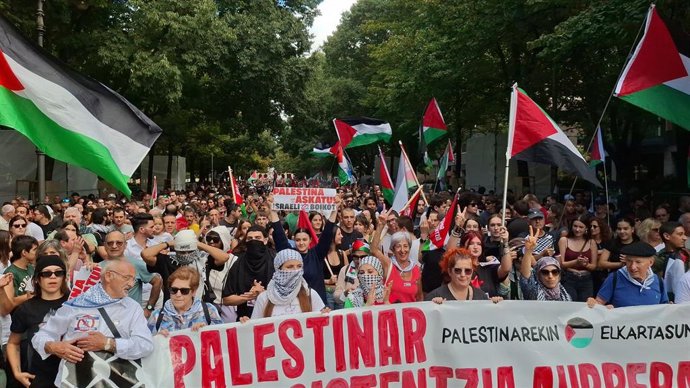 Manifestación en Pamplona en solidaridad con Palestina.
