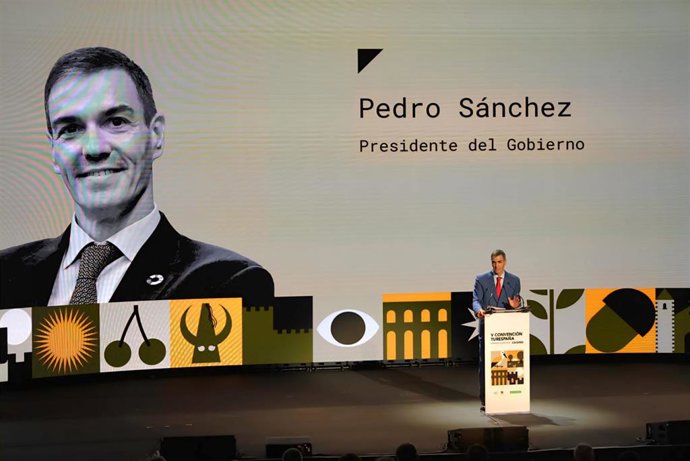 El presidente del Gobierno, Pedro Sánchez, interviene en la V Convención de Turespaña que se celebra en Cáceres esta semana