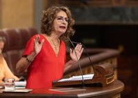 Montero acusa al PP de "tergiversar" a la UCO y Ester Muñoz avisa: La financiación ilegal "sobrevuela" Ferraz