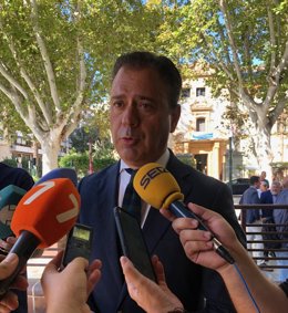 El consejero de Presidencia, Portavocía, Acción Exterior y Emergencias, Marcos Ortuño