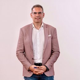 Archivo - El secretario de Infraestructuras del PSOE de Granada, Antonio Salazar, en imagen de archivo