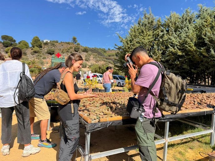 La Diputación organiza una jornada de trabajo en Yunquera para reflexionar sobre economía circular, eficiencia energética y energías renovables