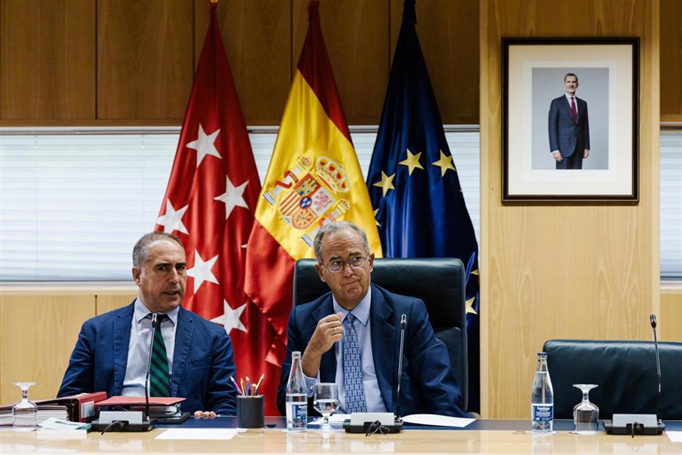El presidente de la Asamblea, Enrique Ossorio.