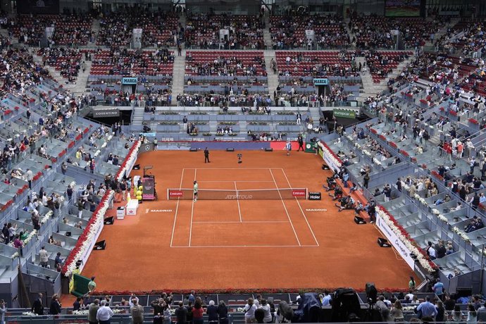 Archivo - General view of the Manolo Santana court during the match between Daniil Medvedev of Russia and Casper Ruud of Norway during the Mutua Madrid Open 2025, ATP Masters 1000 and WTA 1000 tennis tournament, celebrated at Caja Magica on May 01, 2025 i